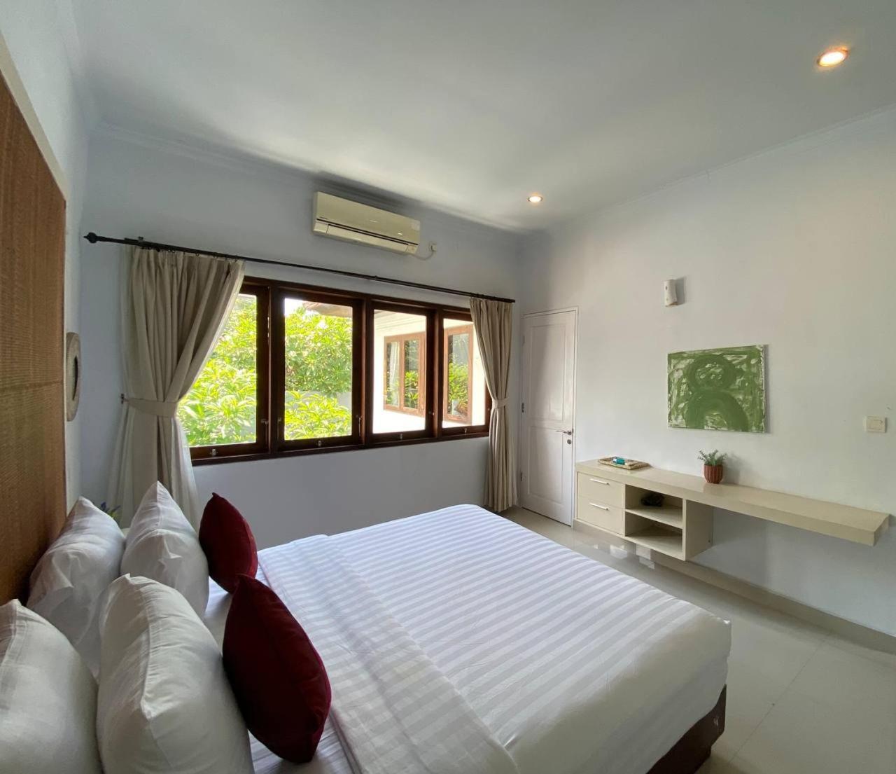 Villa Mayu Dedaries Seminyak Zewnętrze zdjęcie