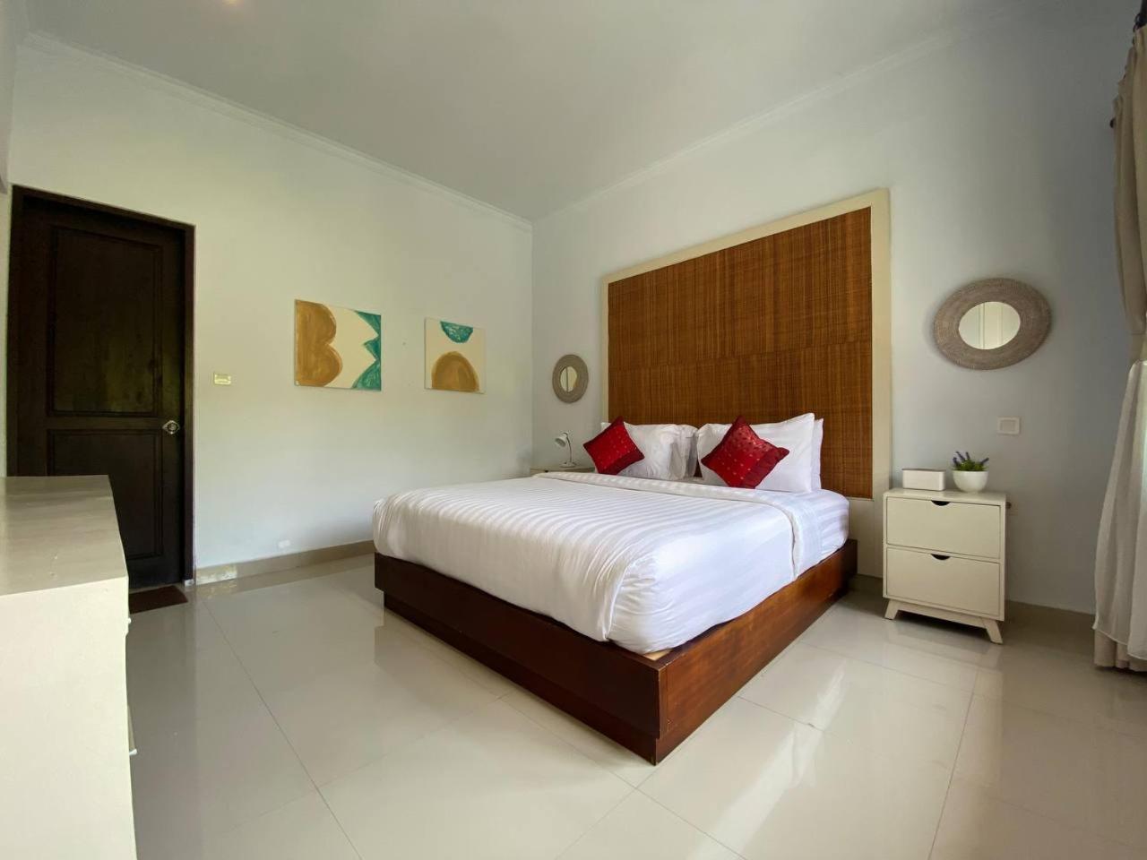 Villa Mayu Dedaries Seminyak Zewnętrze zdjęcie