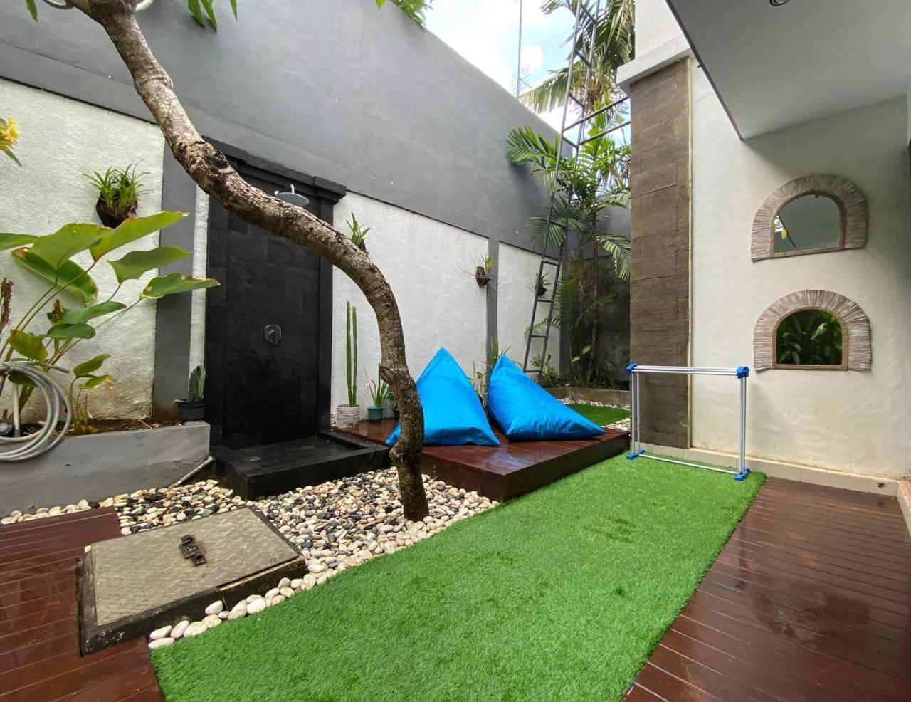 Villa Mayu Dedaries Seminyak Zewnętrze zdjęcie