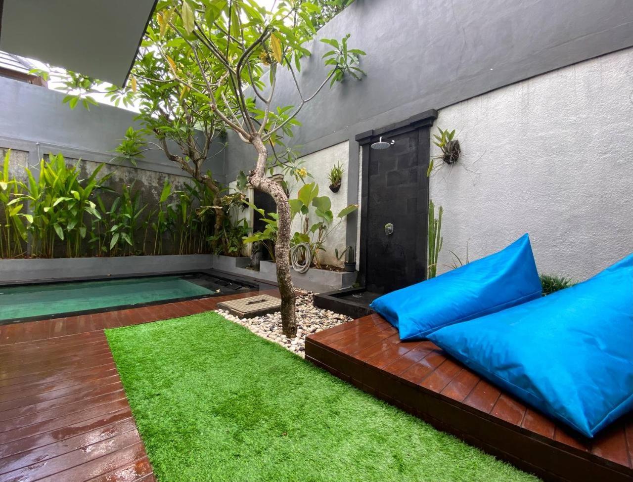 Villa Mayu Dedaries Seminyak Zewnętrze zdjęcie