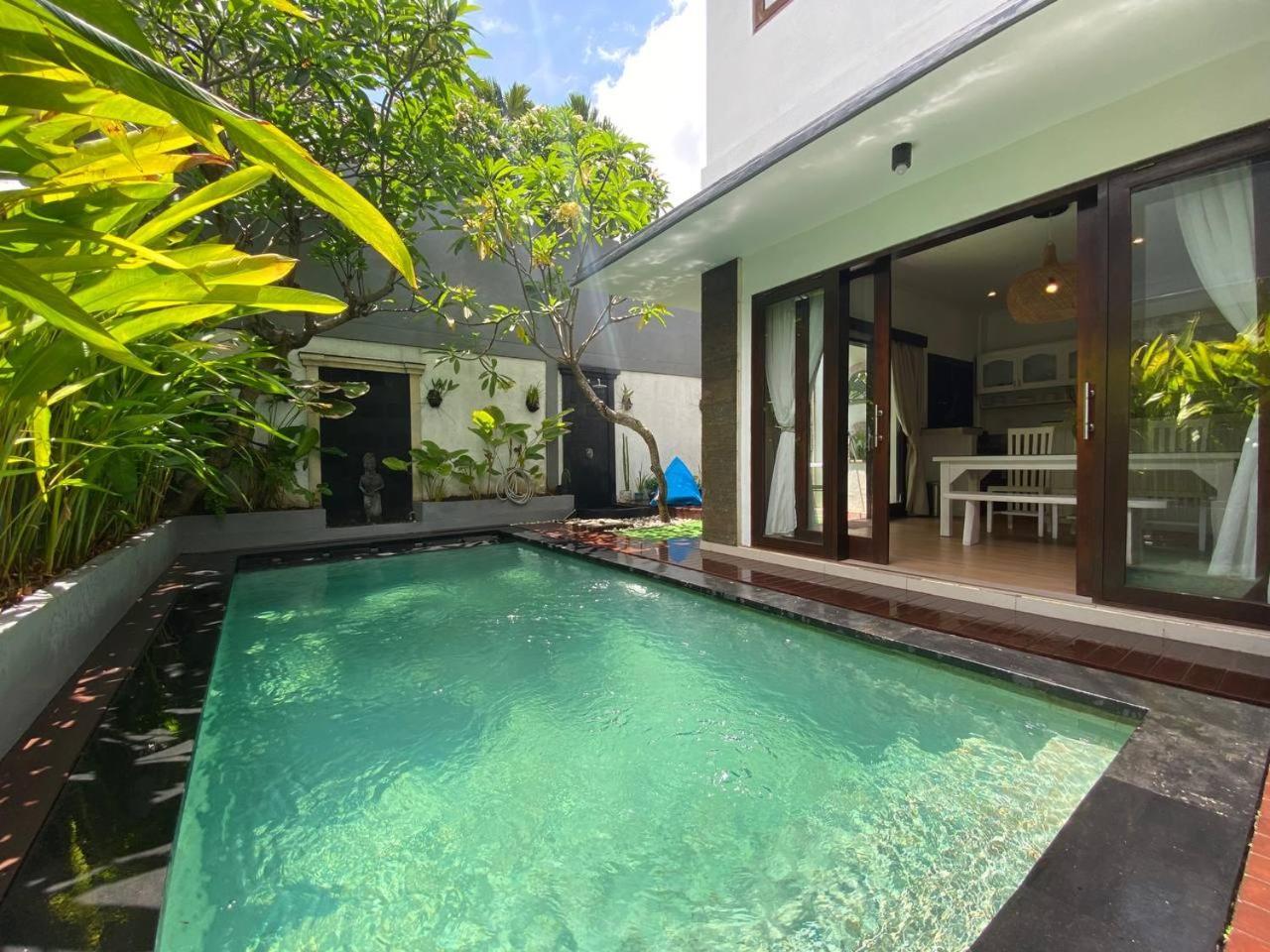Villa Mayu Dedaries Seminyak Zewnętrze zdjęcie