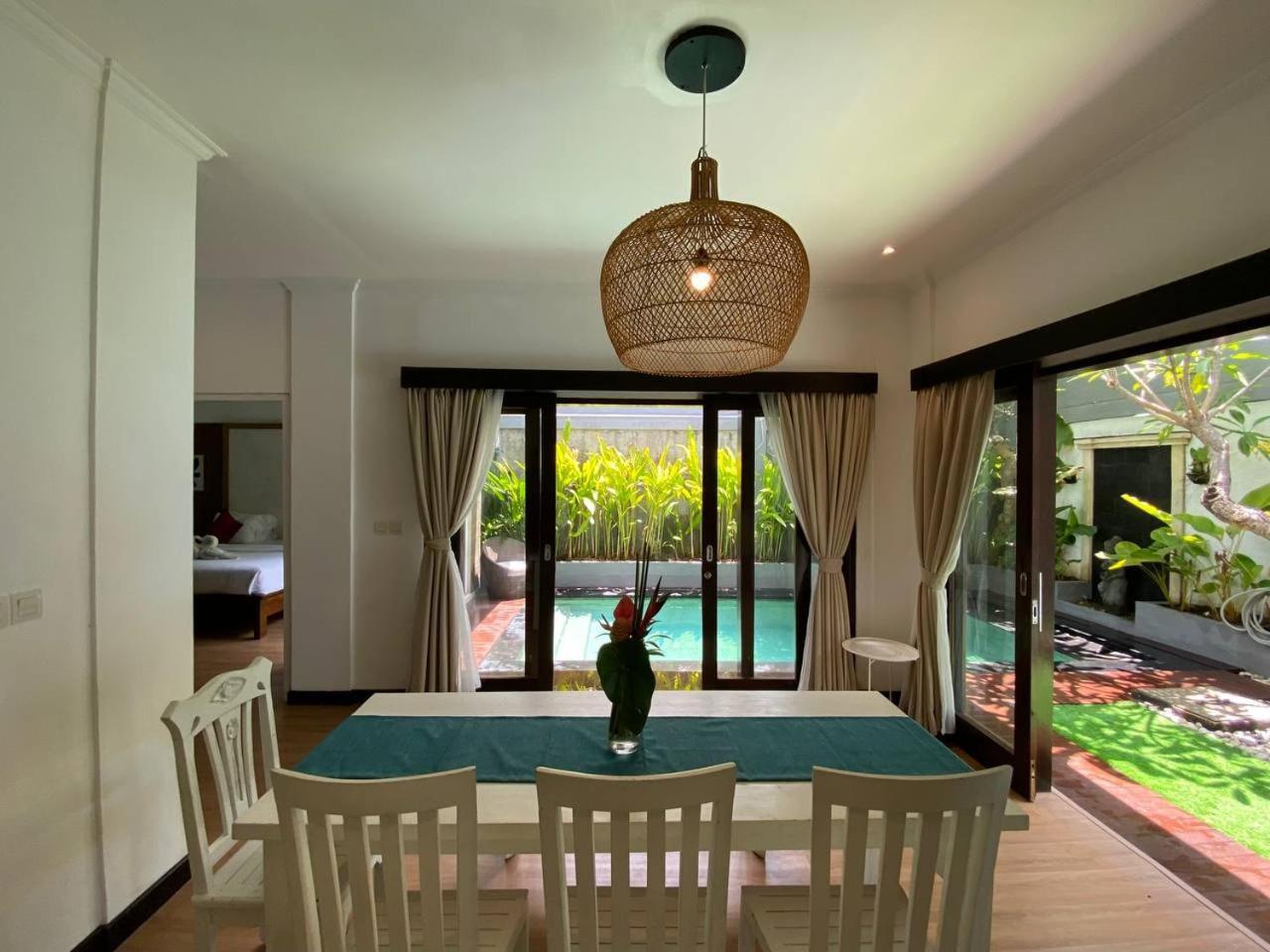 Villa Mayu Dedaries Seminyak Zewnętrze zdjęcie