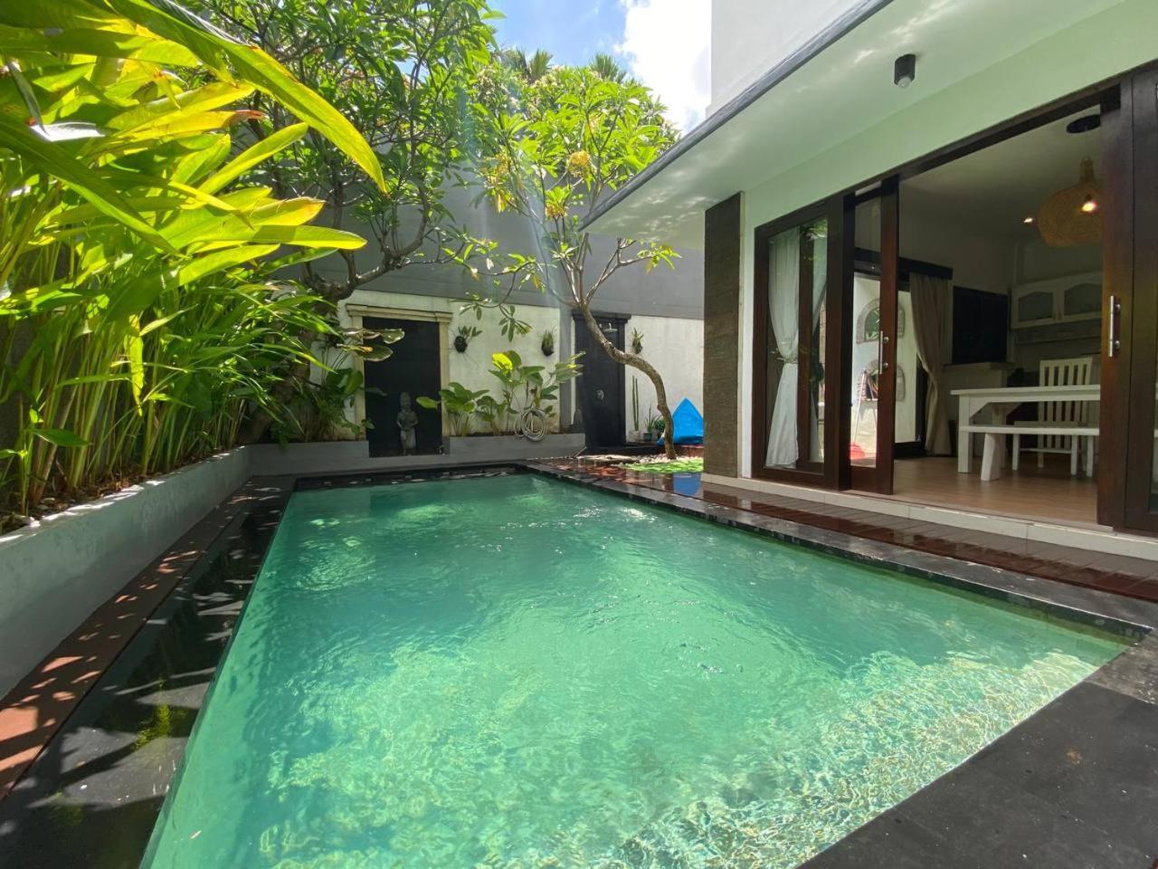 Villa Mayu Dedaries Seminyak Zewnętrze zdjęcie